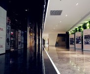 (出租) 静安中环边地铁出口 家装展厅 建筑设计 网络科技 行业不限 可分