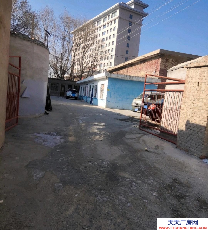 (出租)白银白银区院子 院内房子数间 可做机修场地，也可以当库房，请联系
