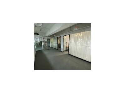 (出租) 静安原为摄影客户，夹层全部送很划算，适合直播摄影等图1