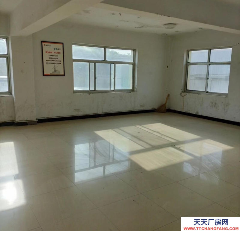 (出租) 白银白银区880平办公区域办公楼，可当宿舍，独立房间