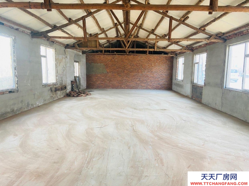 (出租)大连普兰店 花儿山临街350平库房。