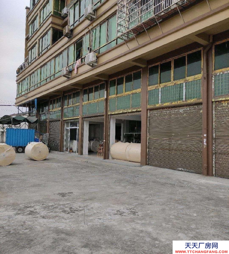 温州苍南县(出租) 龙港灵海大道旁厂房出租，仓库出租，套房楼下店面出租