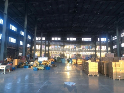 温州文成(出租) 文成工业区一楼彩钢厂房2000平，高15米，证件齐全图1