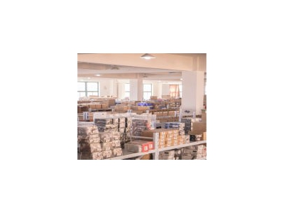 (出租) 杨浦区军工路小面积仓库出租，可短租，适合闲置家具存放图3