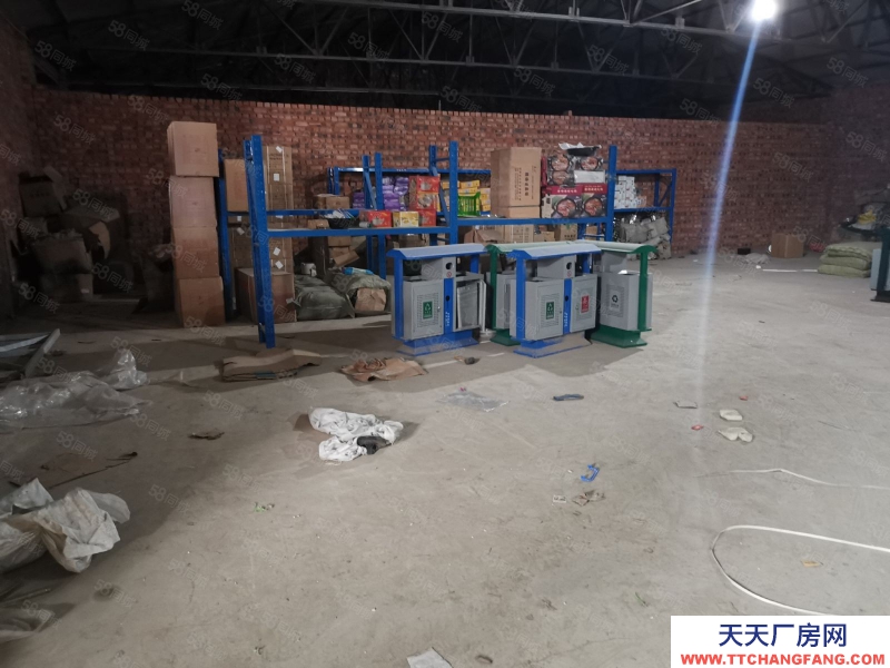 (出租)呼和浩特回民区库房400至2500平米（有下夜的）财经大学北侧
