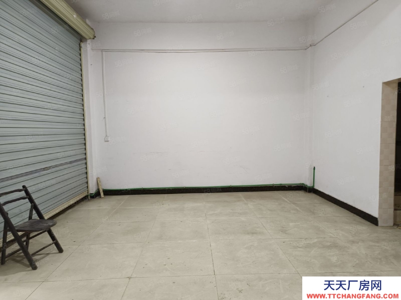 (出租) 桂林临桂翠竹路漓江石油加油站正对面当街商铺，可做仓库，写字楼，带厨房