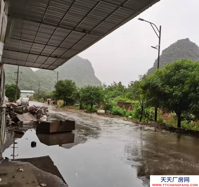 (出租)桂林临桂 原福达集团厂房，场地宽阔，地理位置极好，可以分租，电话联系