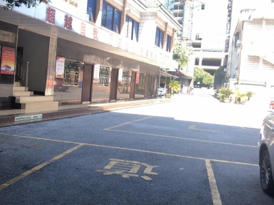 (出租) 桂林叠彩公司，适用仓库，办公，有停车场，中山北路路路边图2
