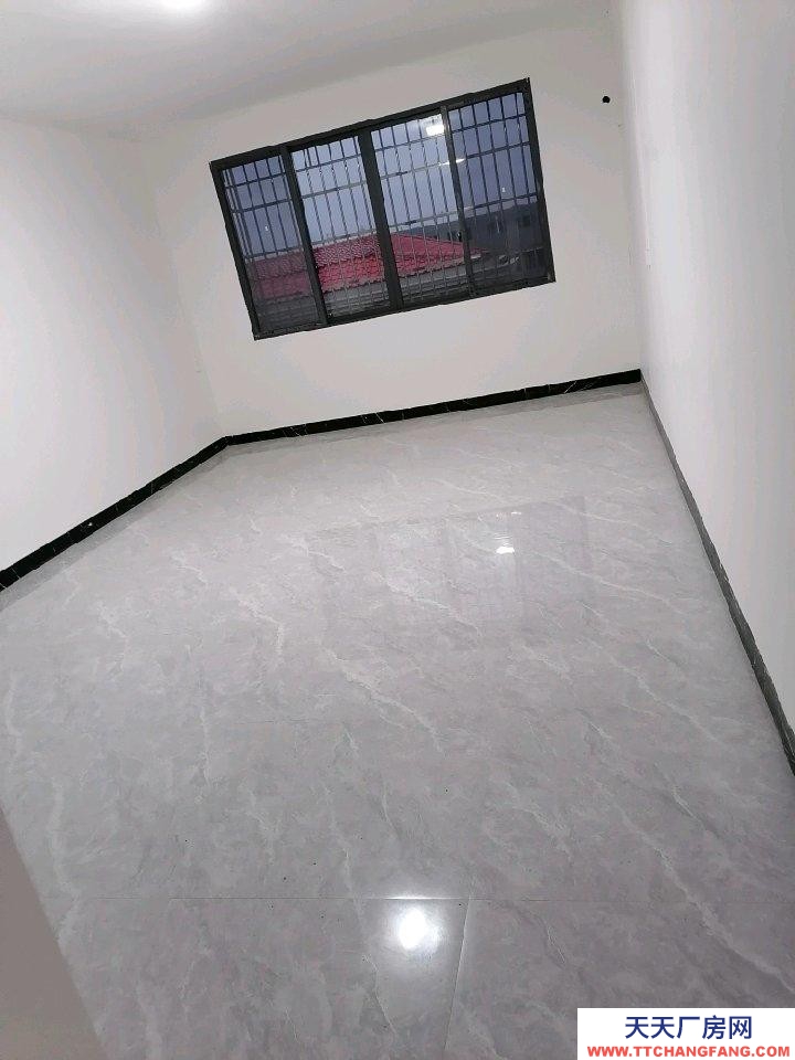 (出租)桂林灵川 厂房，仓库出租，1100平方，可分租，交通便到，可进大货车，