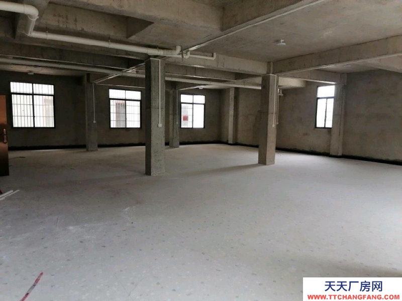 (出租) 桂林灵川仓库出租，带货梯，550平方，交通便利，可进大货车