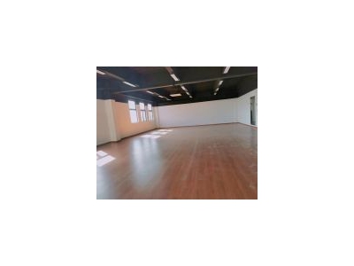 (出租) 松江全新沿街精装修办公室77平起展示面广可打广告视野佳可分图1