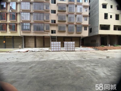邵阳市邵东县 湘西南物流园 马路宽。收发物流方便 没有交通管制图2