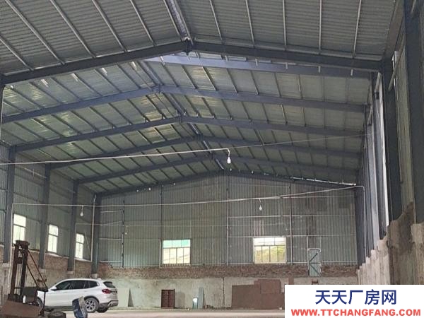 邵阳市北塔县  地址湘瓷竹木大市场对面有三间门面可进13米大挂车