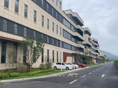 (出售) 广州肇庆端州区2700方独栋厂房（现房）价格低至900万/套图1