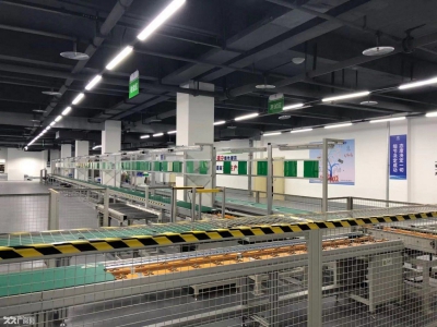 面积900-2000m²；独栋、双拼或分层高标准工业厂房。图5