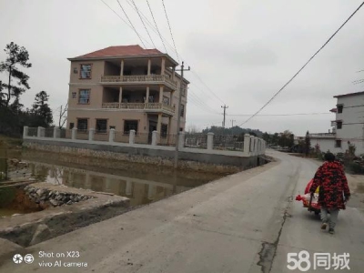 邵阳市武冈区空地一千平，十台空调热水器床齐全，国道边上，三相电图1