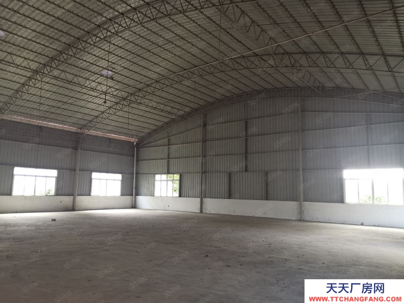 (出租) 柳州鹿寨工业园20亩厂房招租，下高速即到，有办公楼宿舍食堂。