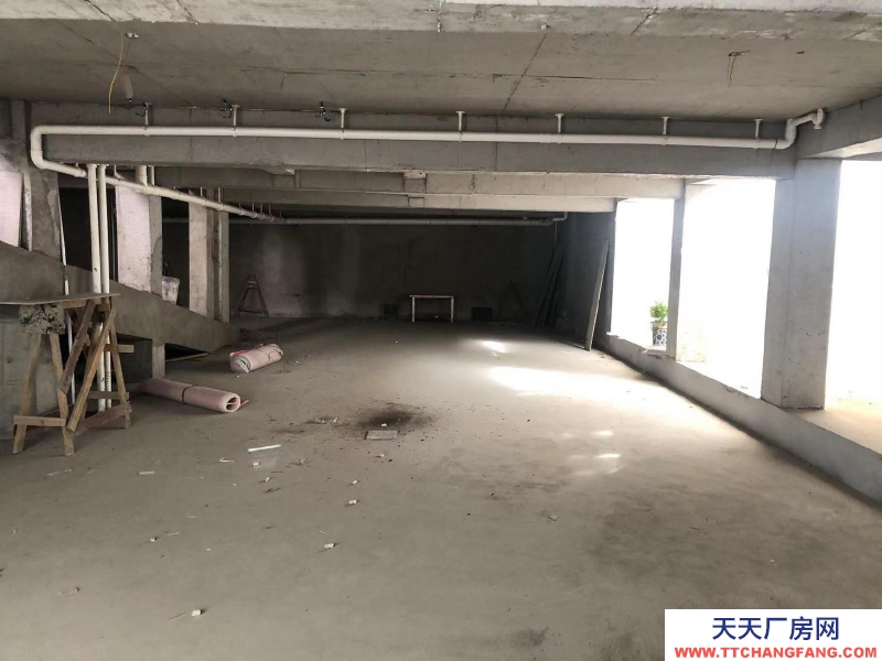 (出租) 出入方便 门口宽敞