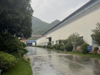 (出租) 清远英德市区周边工业园区17米滴水厂房出租图2