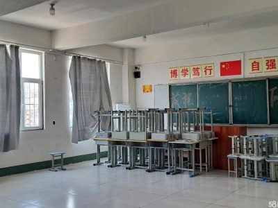 邯郸 临漳县建筑面积9000多平，有教室、宿舍、餐厅、操场等教学设施。图2