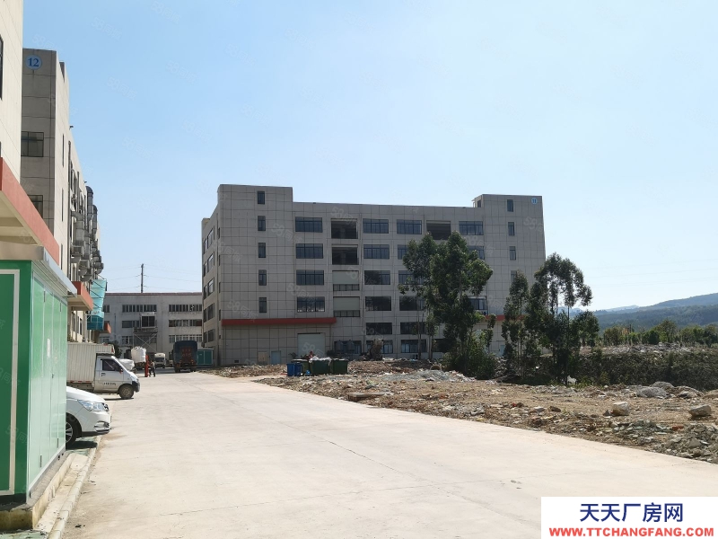 (出售) 柳州柳南厂房在柳州市科技型中小企业孵化园内，环境优美，配套齐全。