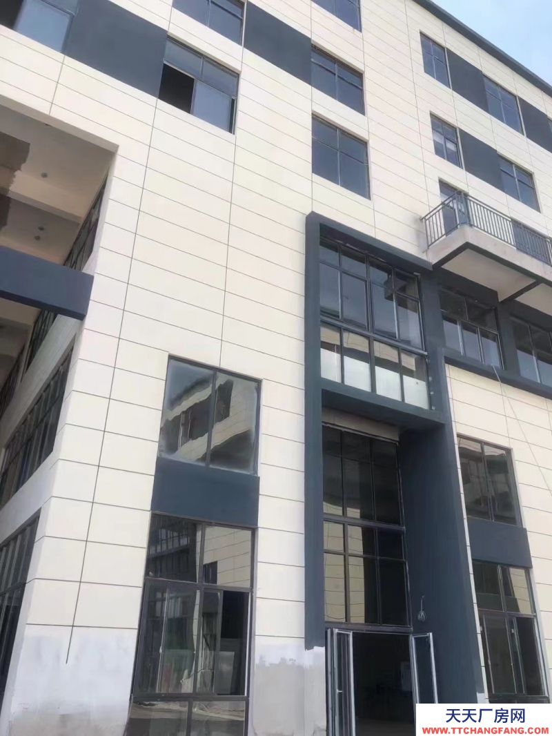 968-1815m²急售，双层厂房，低价现房。抢到就是赚到。