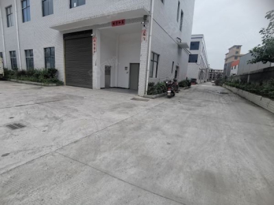 邵阳市隆回区  隆回工业园标准厂房出租，手续齐全。图1