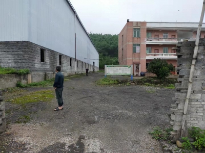(出售) 广东清远英红（49亩带厂房宿舍办公楼，17亩640万已报建）图2