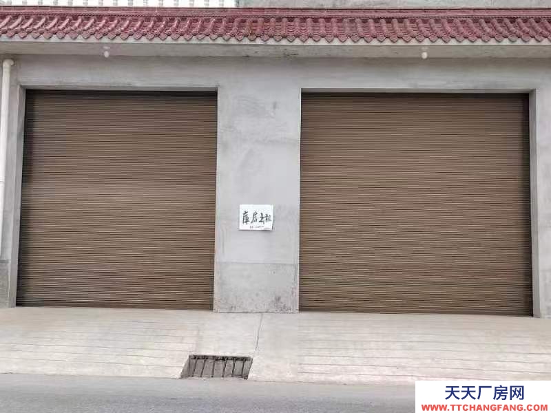 (出租)定西通渭 临街商铺（库房）出租，层高4.5米，租金可面议。