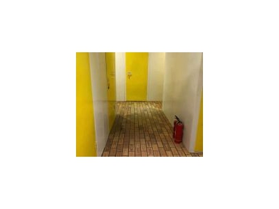 (出租) 海淀五道口周边，仓库直租（办公设备）下货方便，交通便利，全天监控图3