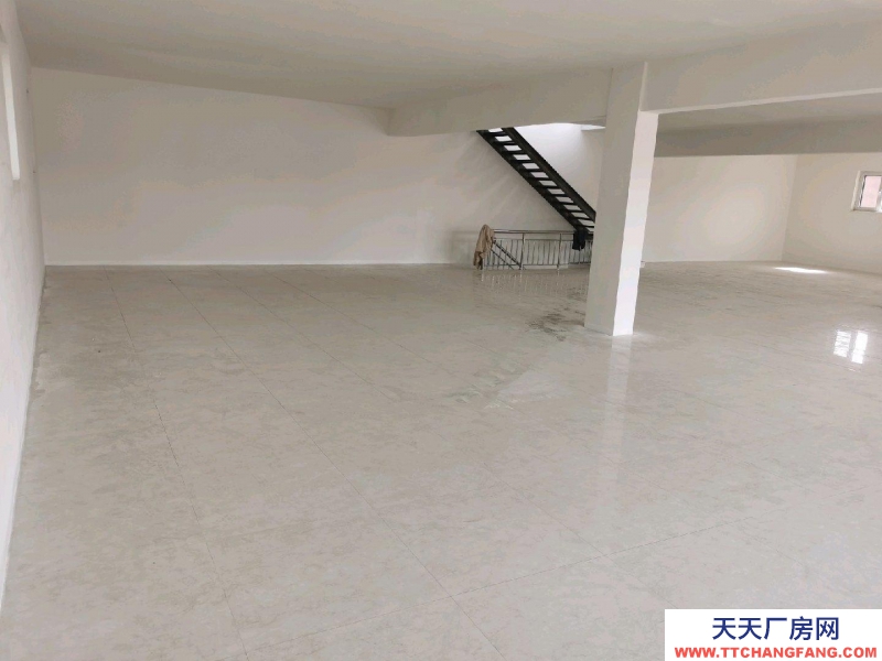 邯郸 肥乡县 二层独院，大面积，大空间，水电齐全，