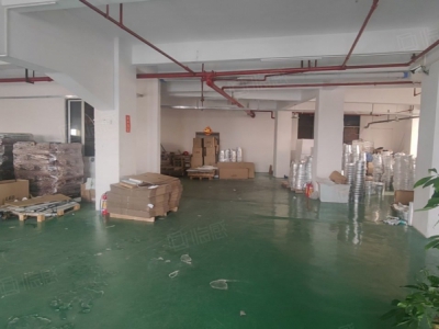(出租) 广东中山小榄埒西一市场附近独门独院楼房5楼1150方，现成水电办公室图1