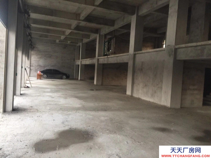 (出租) 玉林博白厂房仓库招租，整体一层600平米，室内有半层阁楼，交通方便。