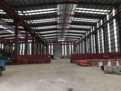 (出租) 广东韶关沐溪工业园带行车13米高，厂房出租，拖头方便出入图1