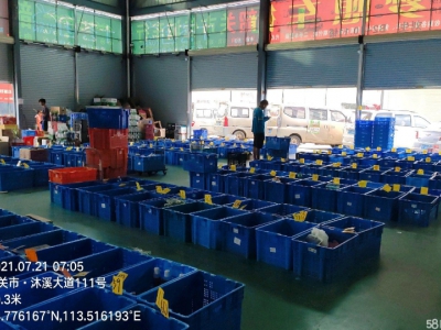 (出租) 广东韶关交通便利，停车方便，拖头可以进出图1