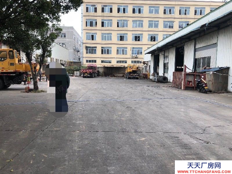 (出租) 广东佛山2千方仓库招租 空地多且不收费 厂房租金便宜 可当两层使用