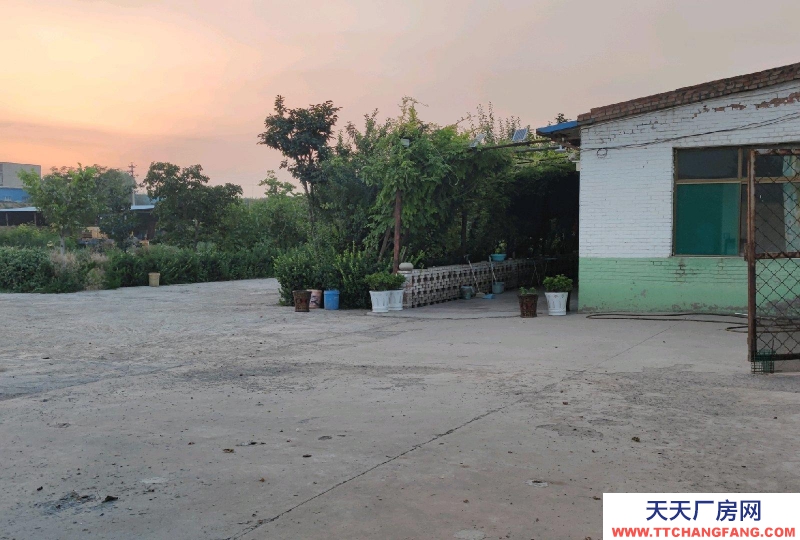 (出租) 整租场地，超大空地，配套7间房