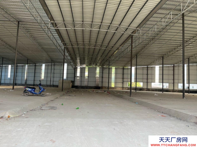 (出租)玉林 陆川工业园区红绿灯路口，6000平方，可装吊，