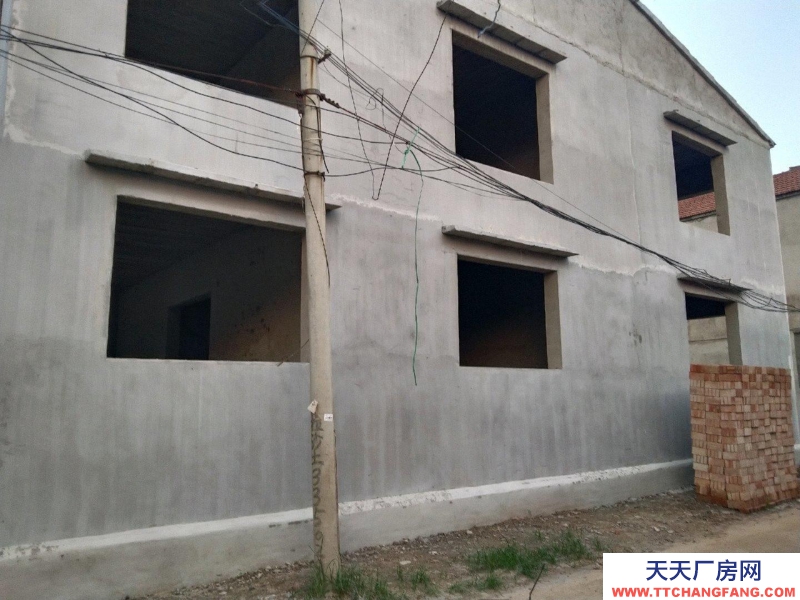 邯郸 魏县 (出租) 临街门面房，可开超市。可开饭店。可后面当仓库，前面卖东西