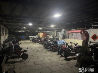 (出租) 营口站前车棚可经营麻将馆，超市，物流，仓储图2