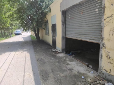 (出租) 盘锦兴隆台临路边，进出车方便，有三项电图1