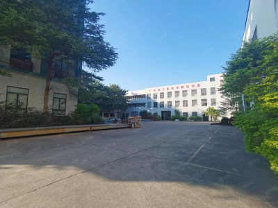 (出租) 佛山高明荷城独院园区厂房出租9500方红本单层原房东14米带牛腿图2