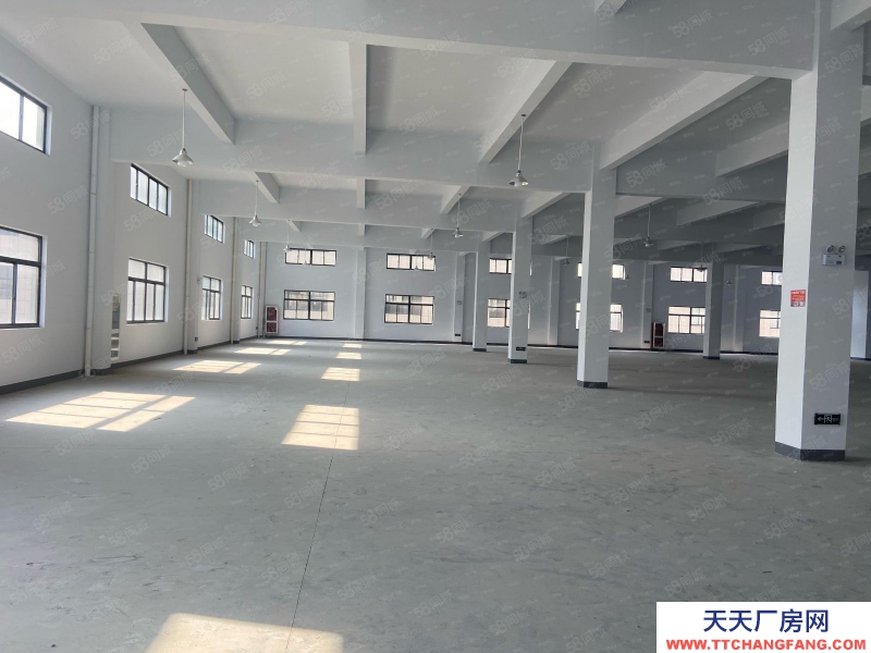 嘉兴海宁(出售) 出售海宁长安11亩，标准厂房18000方，报价4500万