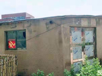 (出租)辽阳白塔东文化小学北侧 仓库 140平米图1