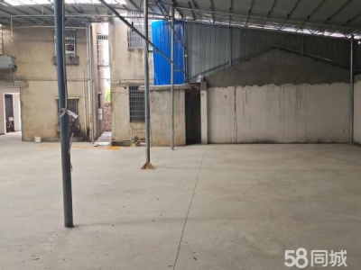 岳阳市岳临湘区 前院200平方 一楼130 后院350 还有3间平顶房图2