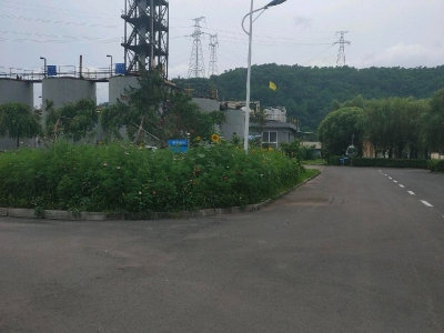 (出租)本溪溪湖区郑家9车站附近大型仓库！可以进叉车的！1000平左右！图1