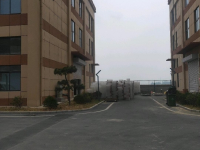 菏泽牡丹厂房共三层带产权，可分割，可按揭图1