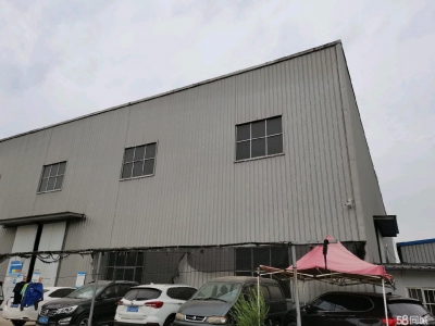 菏泽曹县孵化园厂房出售。1900平高12米1200高7米图1