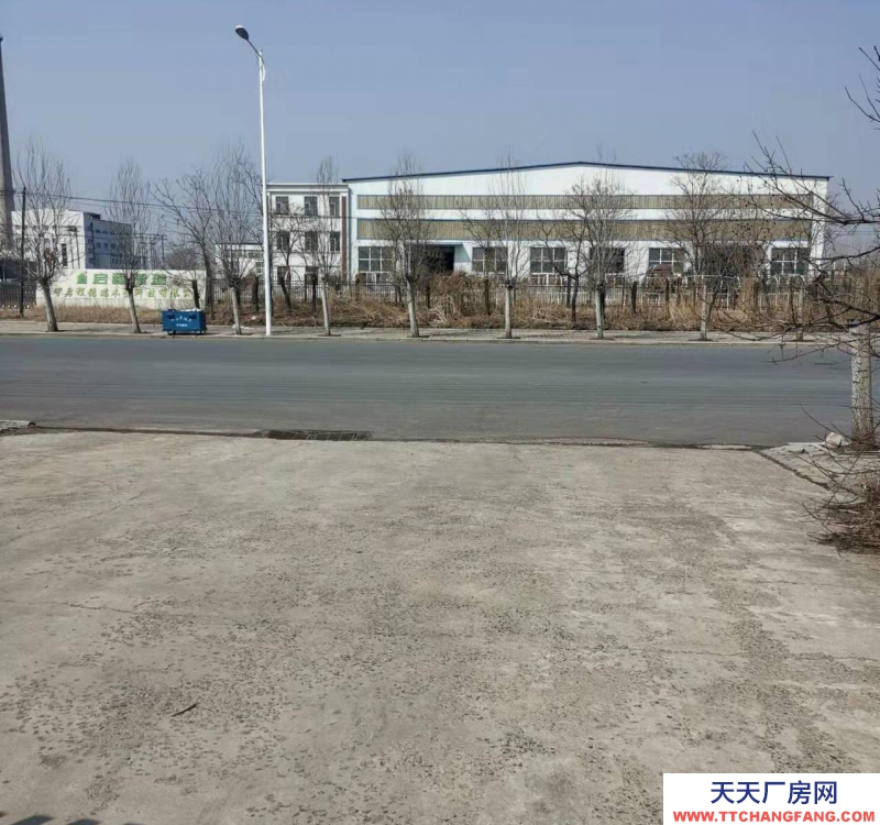 (出租) 鞍山千山厂房1100平，办公楼三层三楼，交通便利，工业用地无纠纷