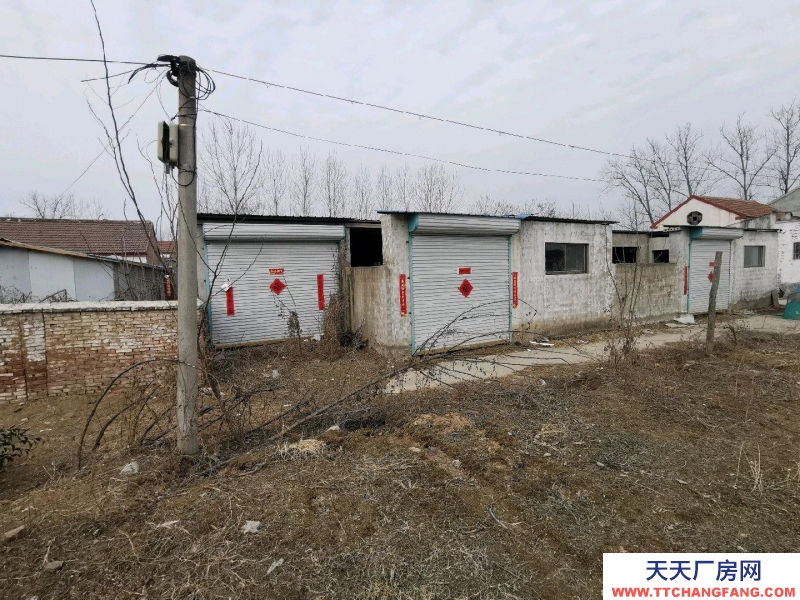 菏泽单县位子好，适合和自用，两处独院，可做厂房、仓储、居住等